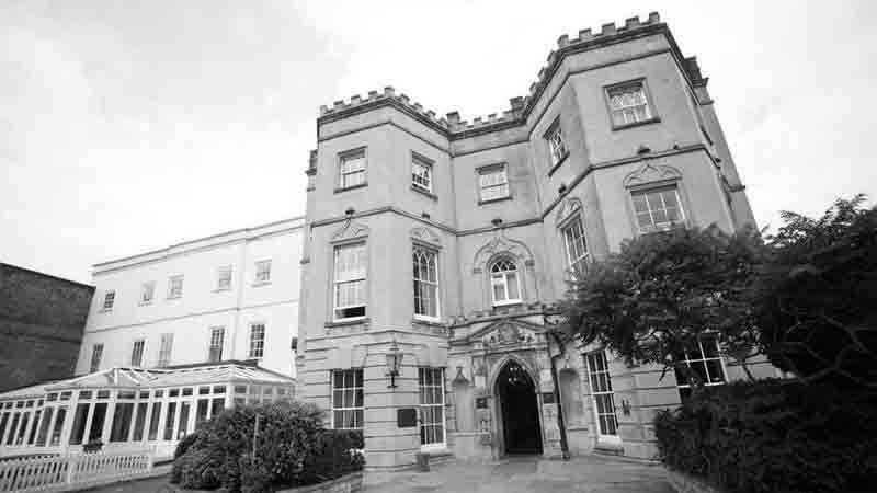 Haunted Arnos Manor Hotel, home to frightening spirits! 1 Arnos Manor Hotel